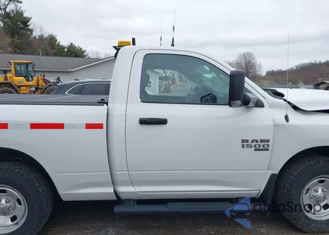 2021 Ram 1500 Classic Tradesman 4X4 6'4 Box from USA, damaged, VIN 3C6JR7AG0MG714458